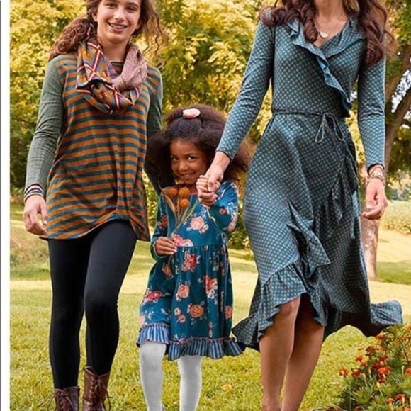 HP🎊🎊Matilda Jane ✨NWTs✨ Polka Dot Reunion Wrap Dress - Picture 3 of 9